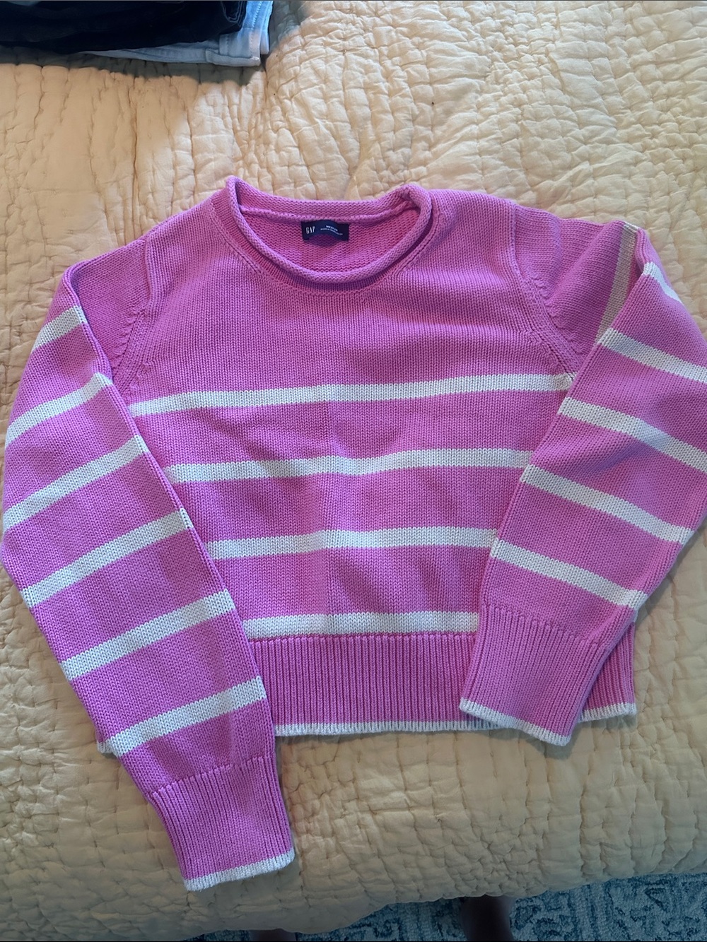 GAP Pink and White Striped Women’s Sweater